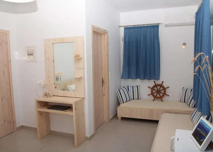 Maison d'hôtes Meltemi Retreat Irakleia (Naxos)