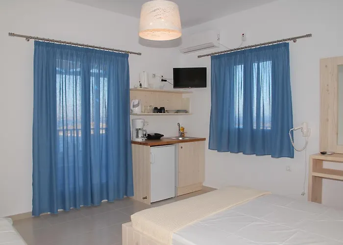 Maison d'hôtes Meltemi Retreat Irakleia (Naxos)