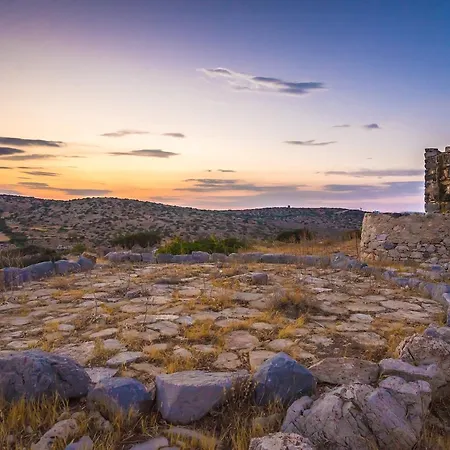Meltemi Retreat Gæstehus